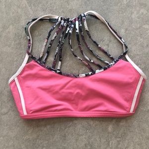 Lululemon Lighten Up Sports Bra